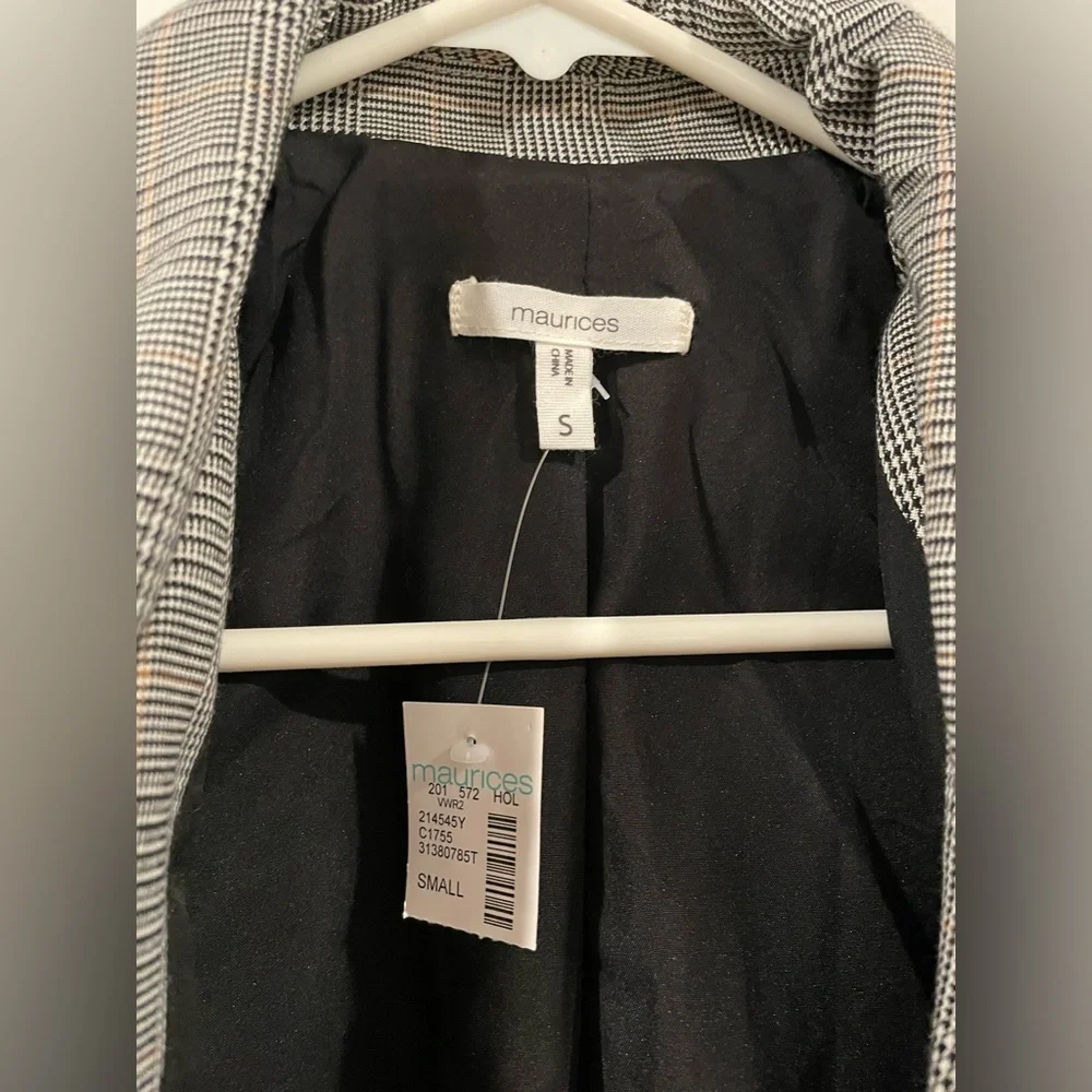 NWT Sequin Plaid Blazer. Perfect statement piece! - Picture 2 of 6